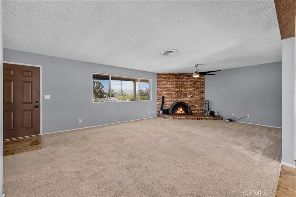 7777 Amador Avenue Yucca Valley, CA 92284
