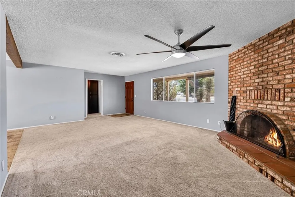 7777 Amador Avenue Yucca Valley, CA 92284