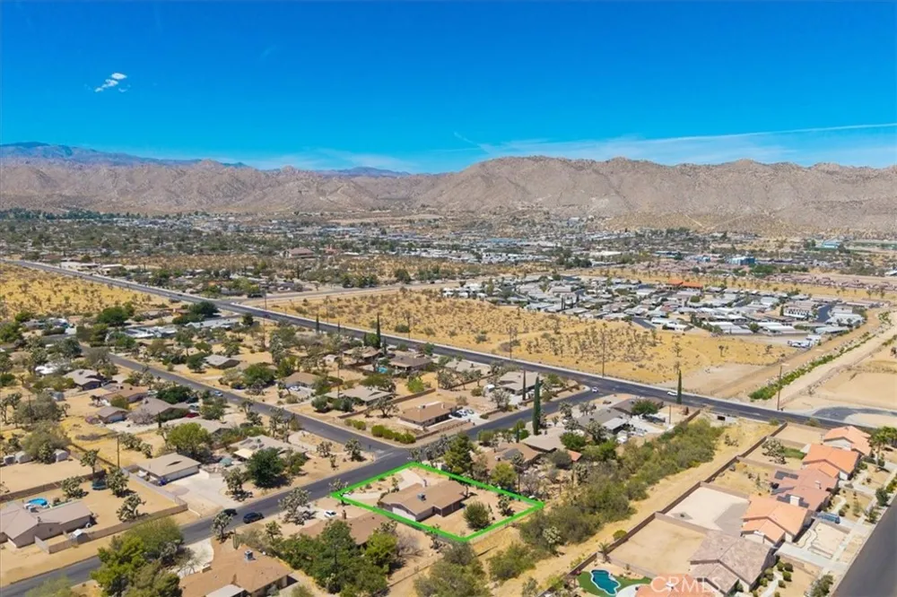 7777 Amador Avenue Yucca Valley, CA 92284