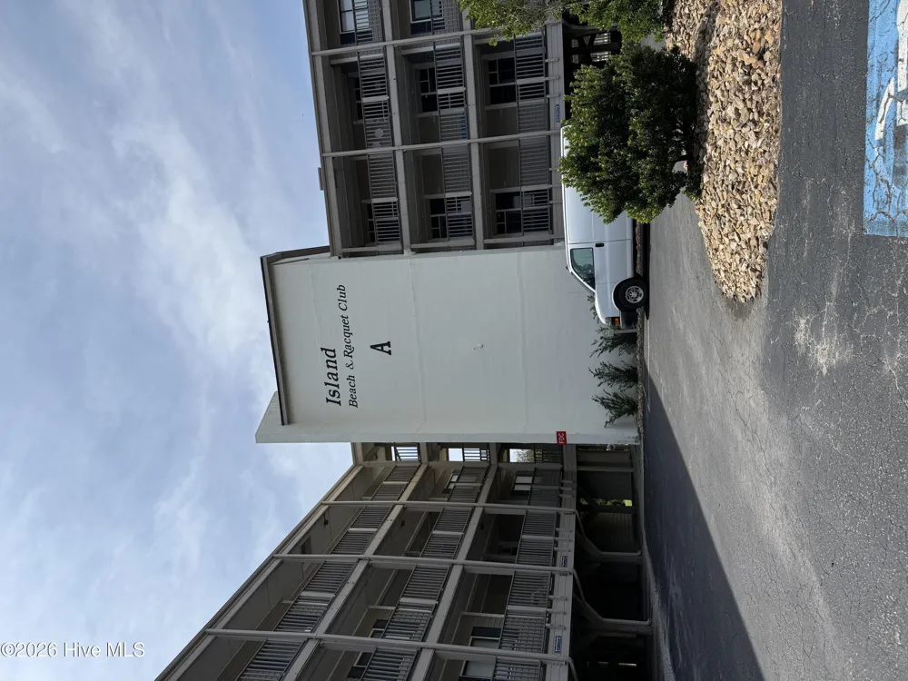 2503 W Fort Macon Road #108a Atlantic Beach, NC 28512