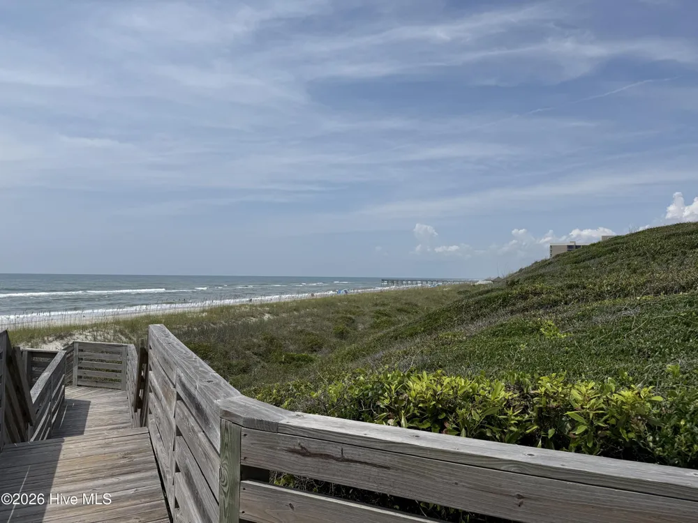 2503 W Fort Macon Road #108a Atlantic Beach, NC 28512