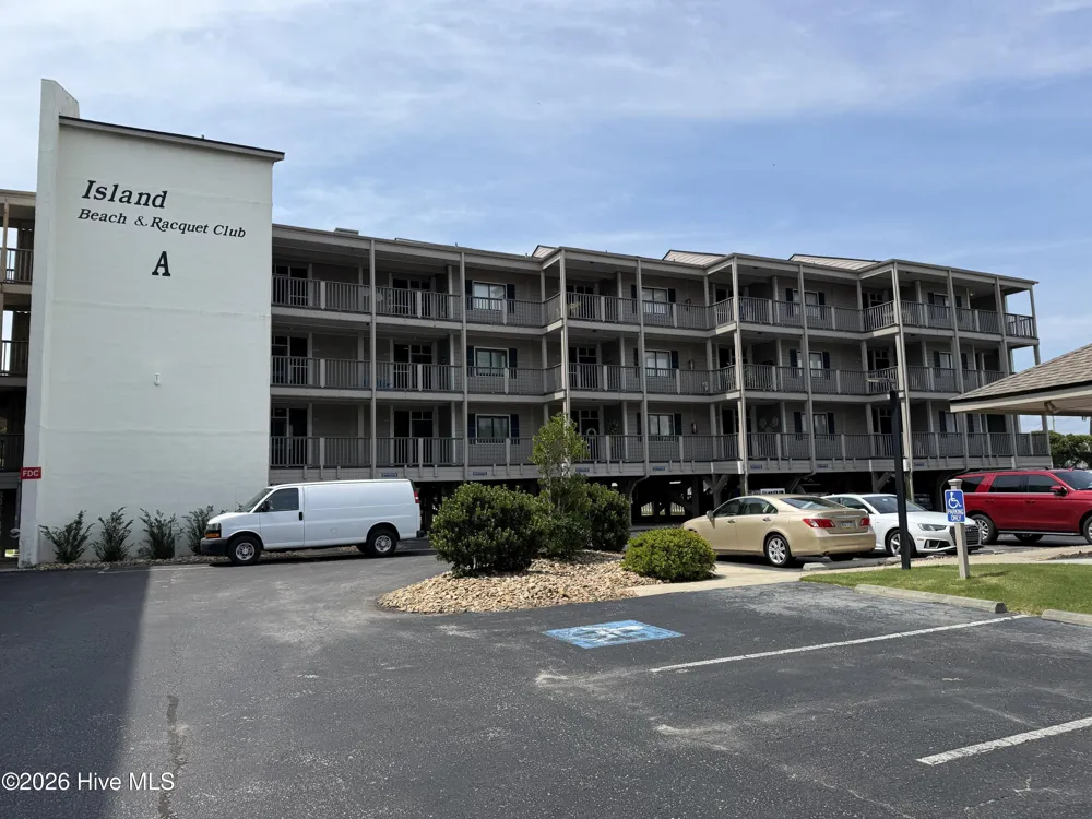 2503 W Fort Macon Road #108a Atlantic Beach, NC 28512