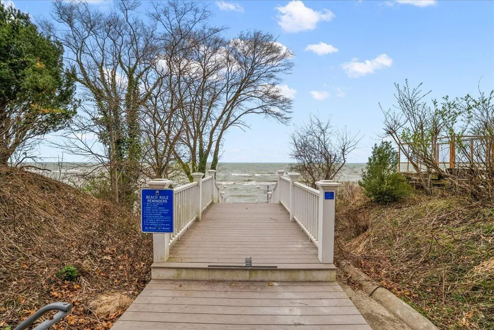 12 Ponchartrain Drive New Buffalo, MI 49117