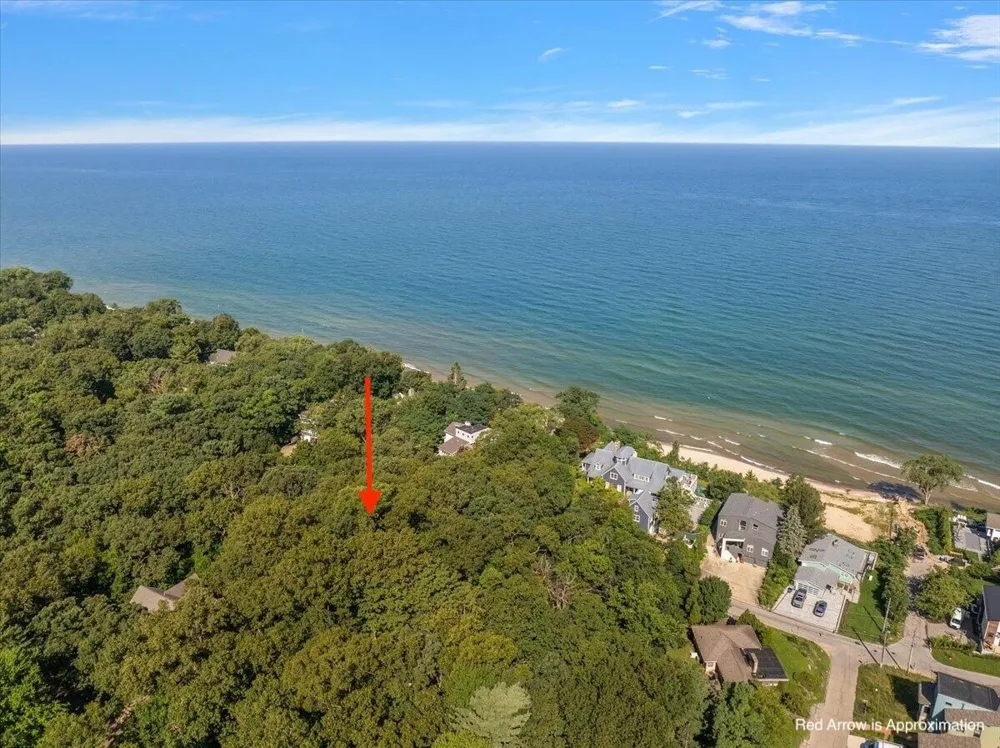 12 Ponchartrain Drive New Buffalo, MI 49117