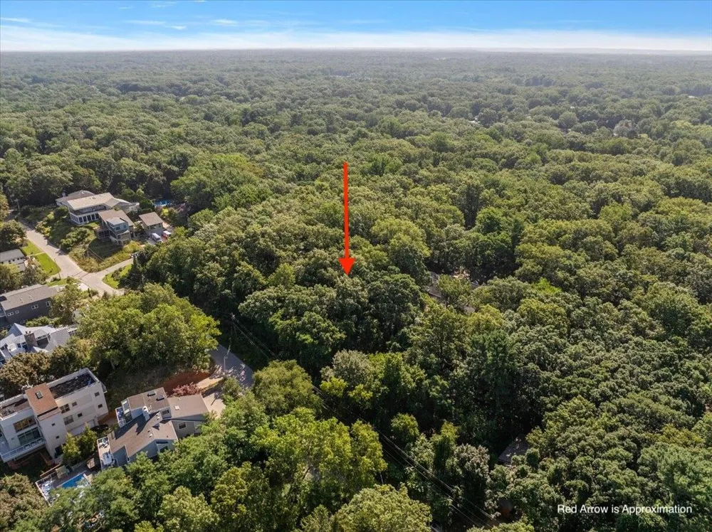12 Ponchartrain Drive New Buffalo, MI 49117
