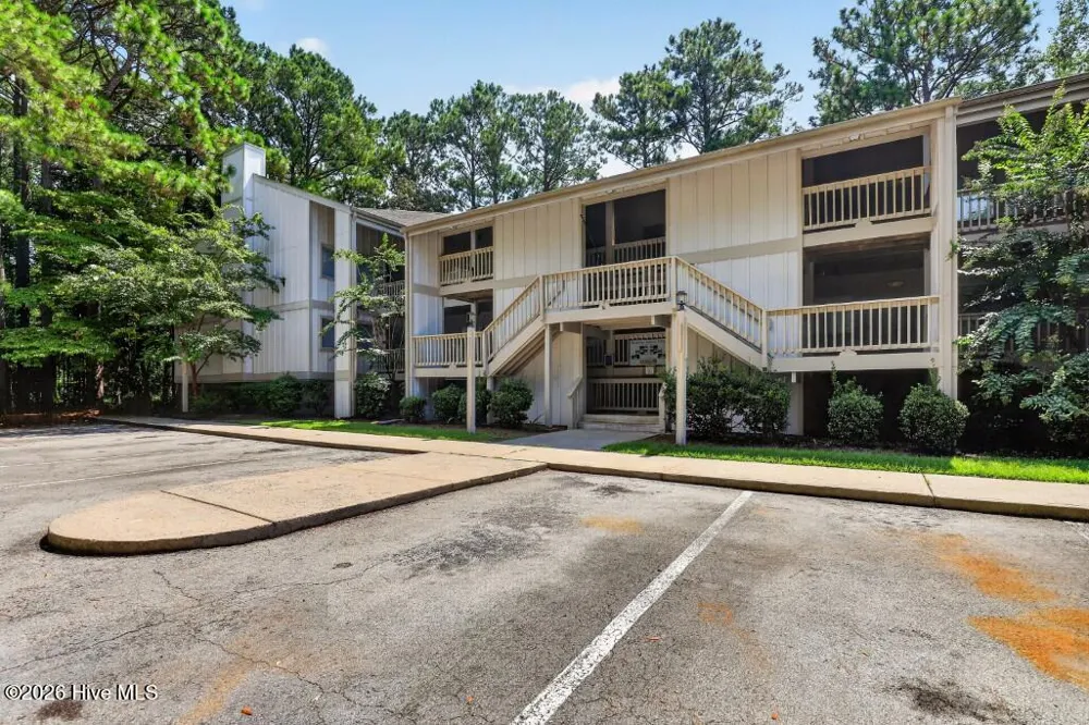 6216 Harbourside Drive New Bern, NC 28560