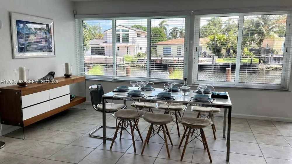 2424 SE 9th St #2424 Pompano Beach, FL 33062