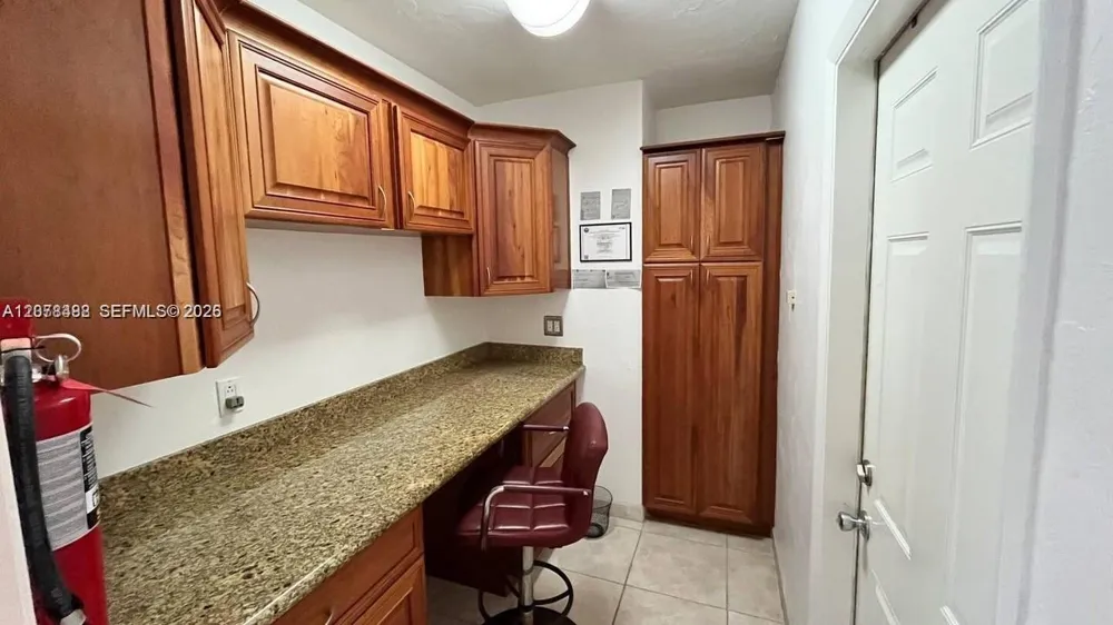 2424 SE 9th St #2424 Pompano Beach, FL 33062
