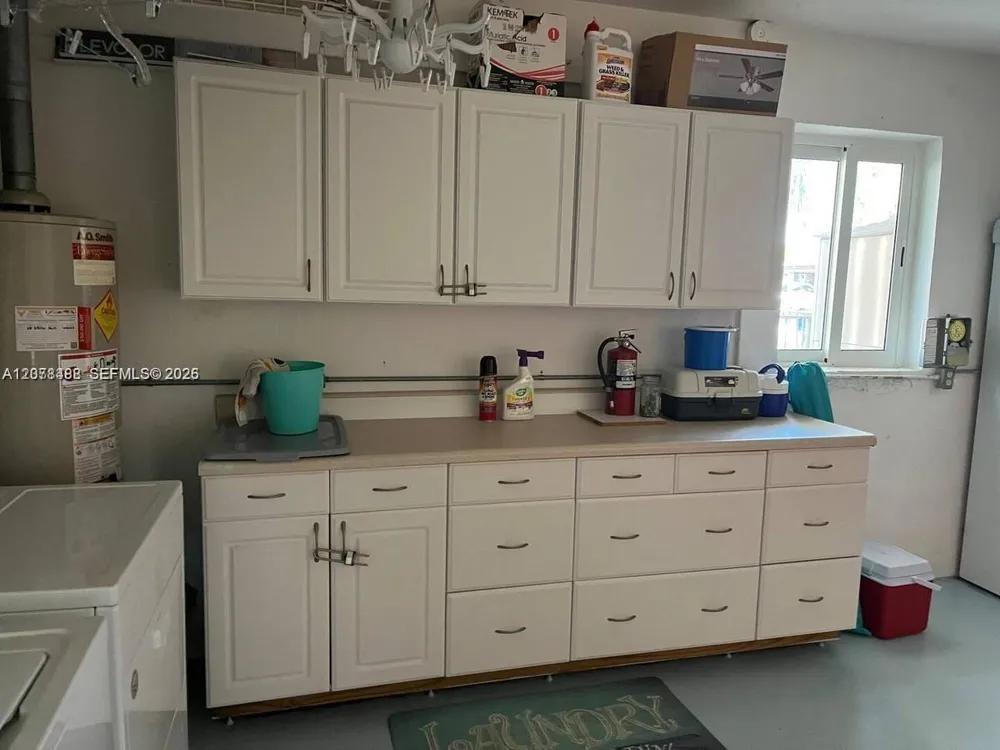 2424 SE 9th St #2424 Pompano Beach, FL 33062