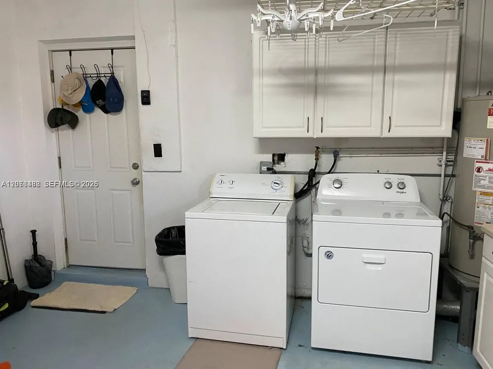 2424 SE 9th St #2424 Pompano Beach, FL 33062