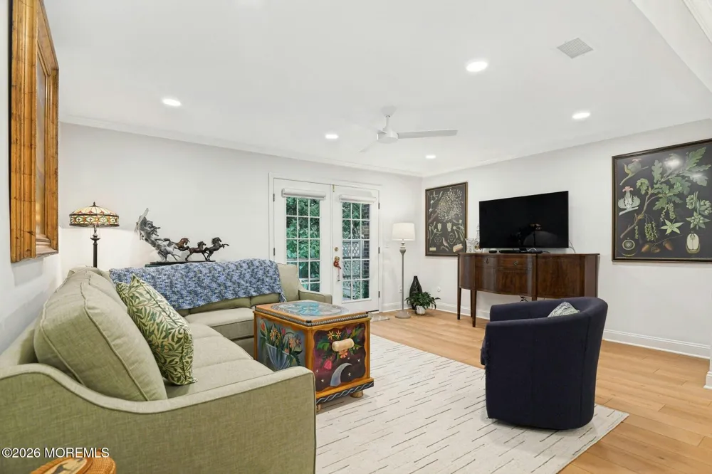 12 Pine Drive Spring Lake, NJ 07762