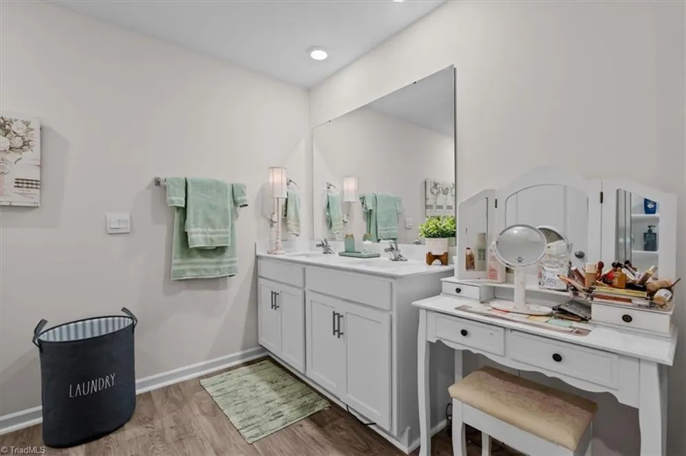 2829 Egert Drive Haw River, NC 27258