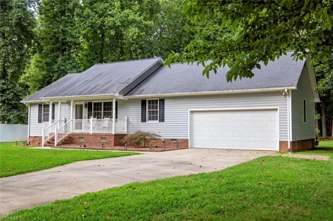 1507 Sykes Road