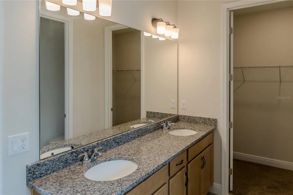 16705 VICTORIA GROVE ALLEY Winter Garden, FL 34787