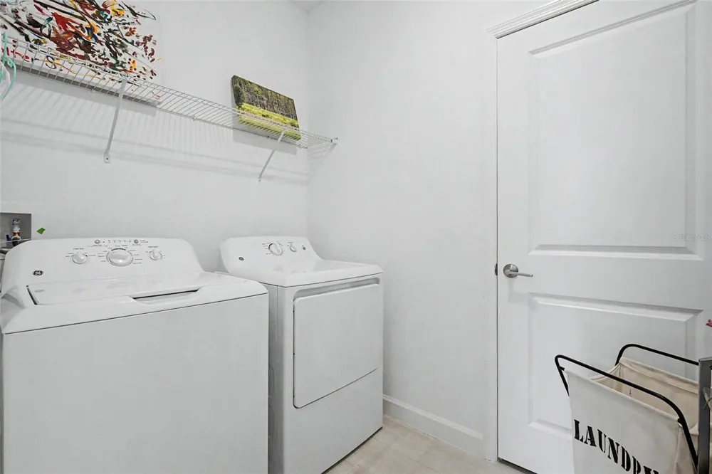 10499 GABLE DIG LOOP San Antonio, FL 33576