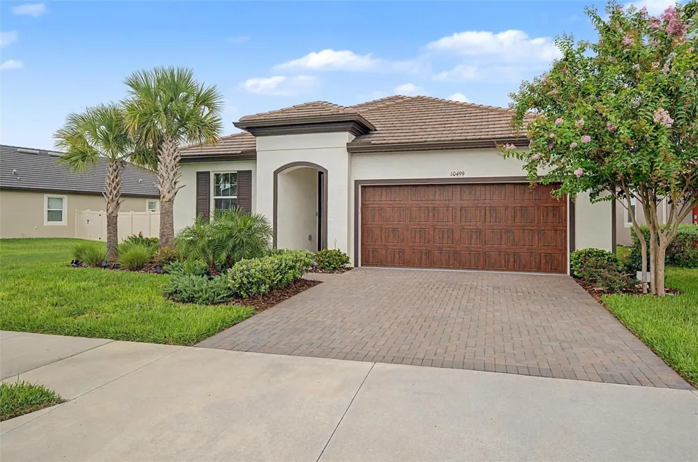 10499 GABLE DIG LOOP San Antonio, FL 33576