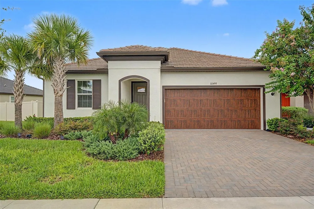 10499 GABLE DIG LOOP San Antonio, FL 33576