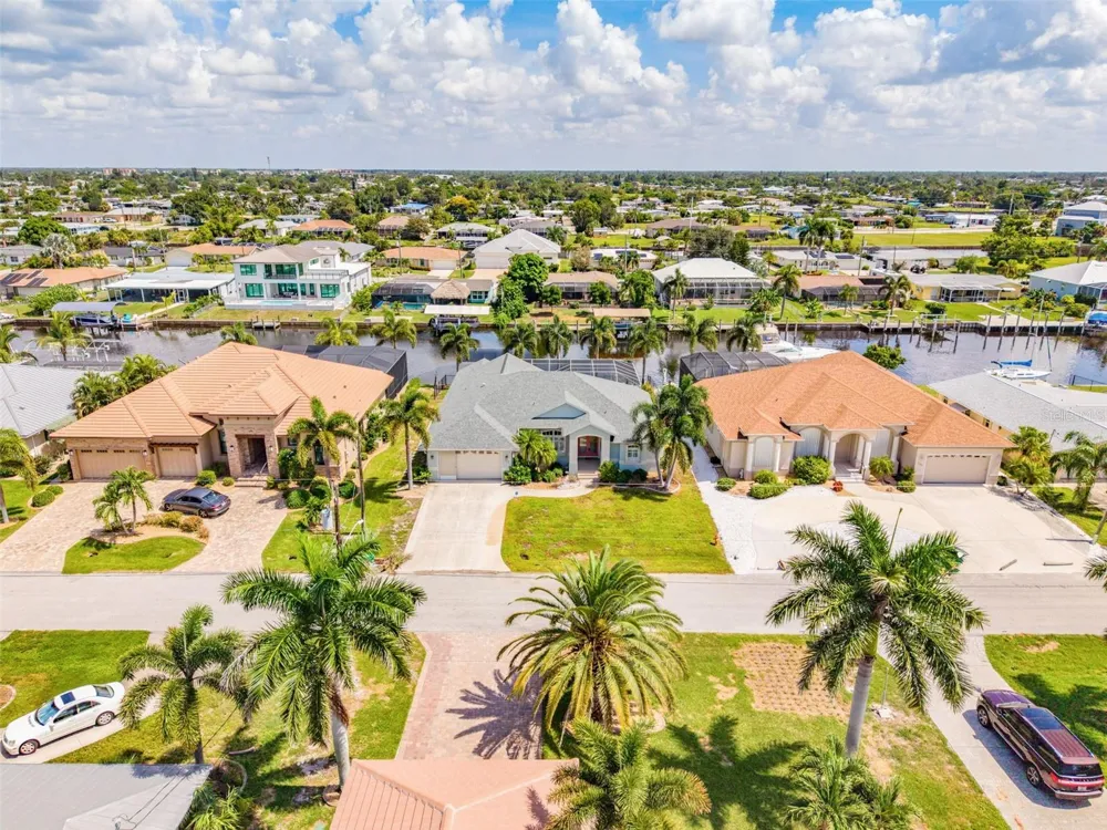 136 PECKHAM STREET SE Port Charlotte, FL 33952