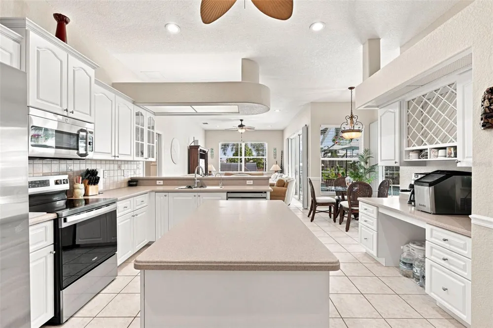 136 PECKHAM STREET SE Port Charlotte, FL 33952