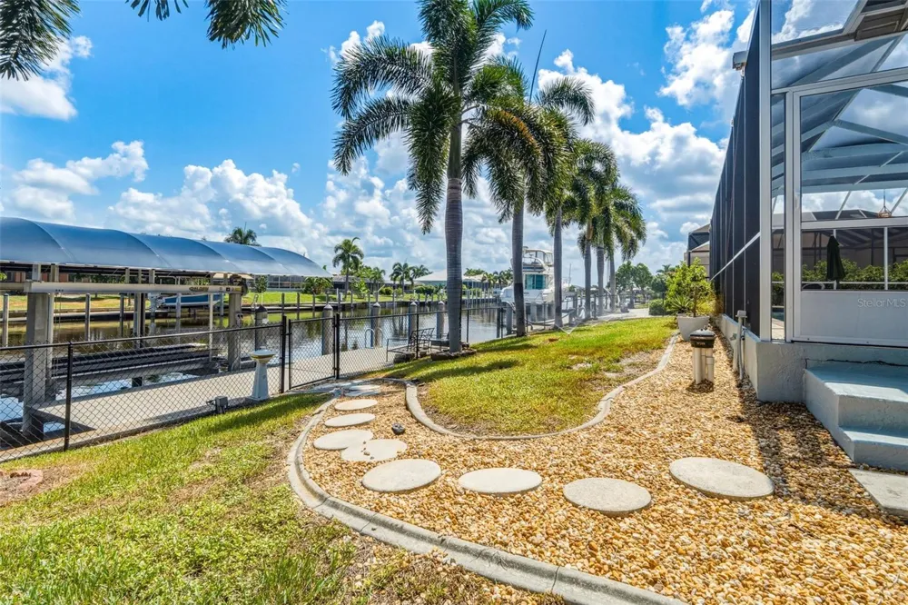 136 PECKHAM STREET SE Port Charlotte, FL 33952