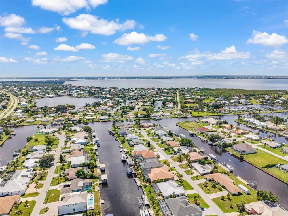 136 PECKHAM STREET SE Port Charlotte, FL 33952