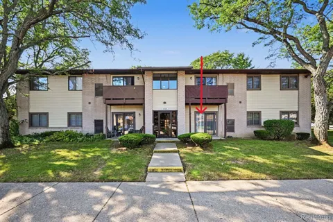 7494 Manor Circle #104