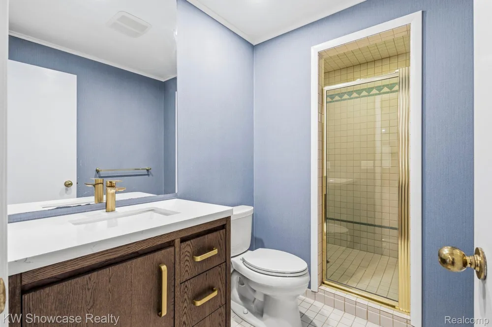 1539 Wandrei Court Commerce Charter Township, MI 48382