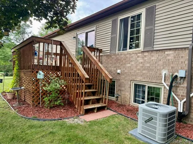 5041 Sandalwood Drive Grand Blanc Charter Township, MI 48439