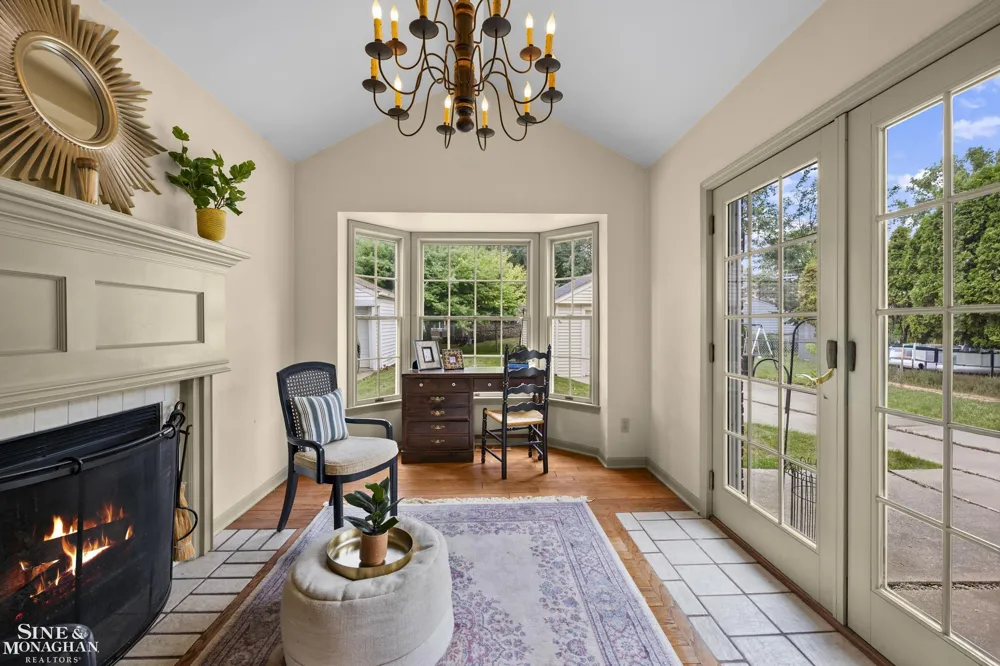 470 Allard Road Grosse Pointe Farms City, MI 48236