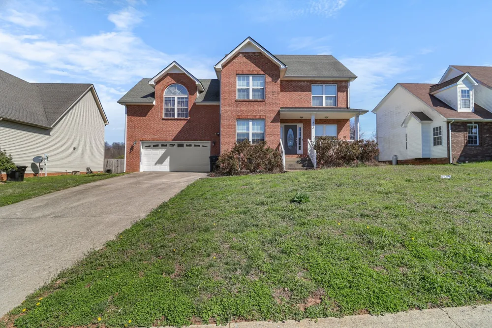 1213 Channelview Dr Clarksville, TN 37040