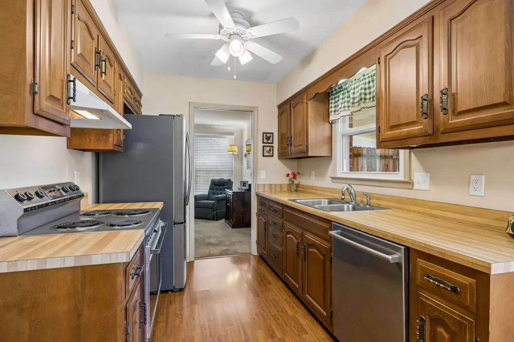 1906 Sam Houston Ct Franklin, TN 37069