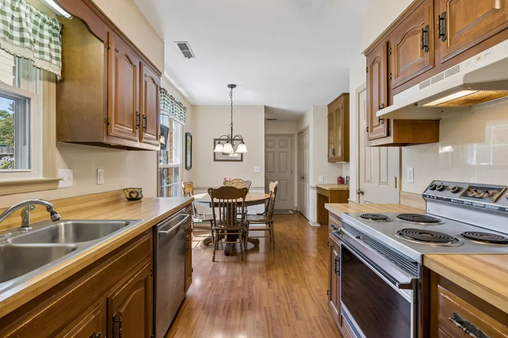 1906 Sam Houston Ct Franklin, TN 37069