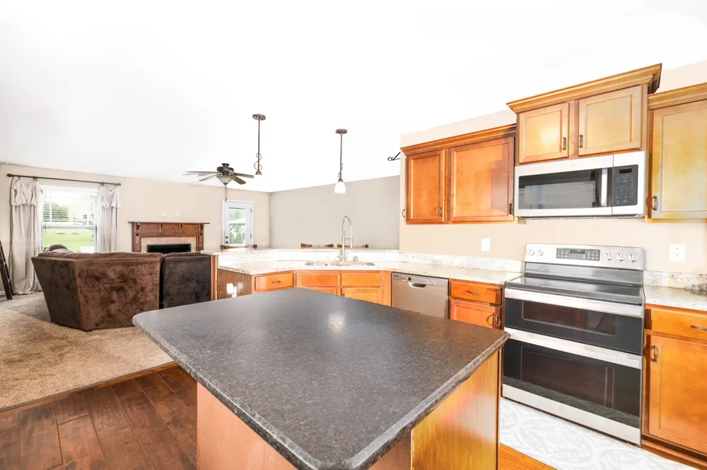 337 Ivy Bend Cir Clarksville, TN 37043