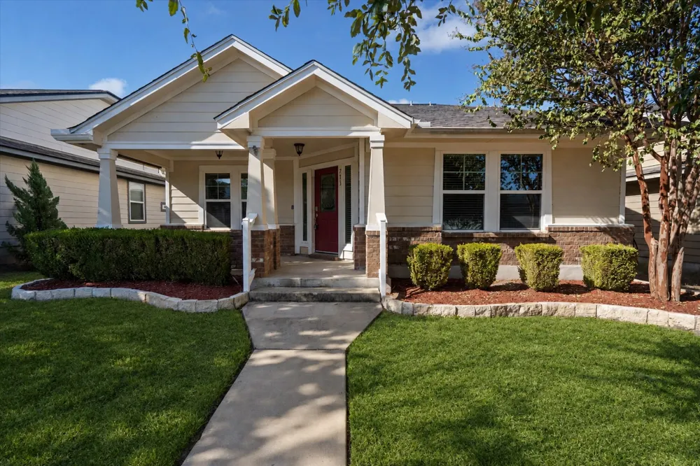 713 Noatak Trail Pflugerville, TX 78660
