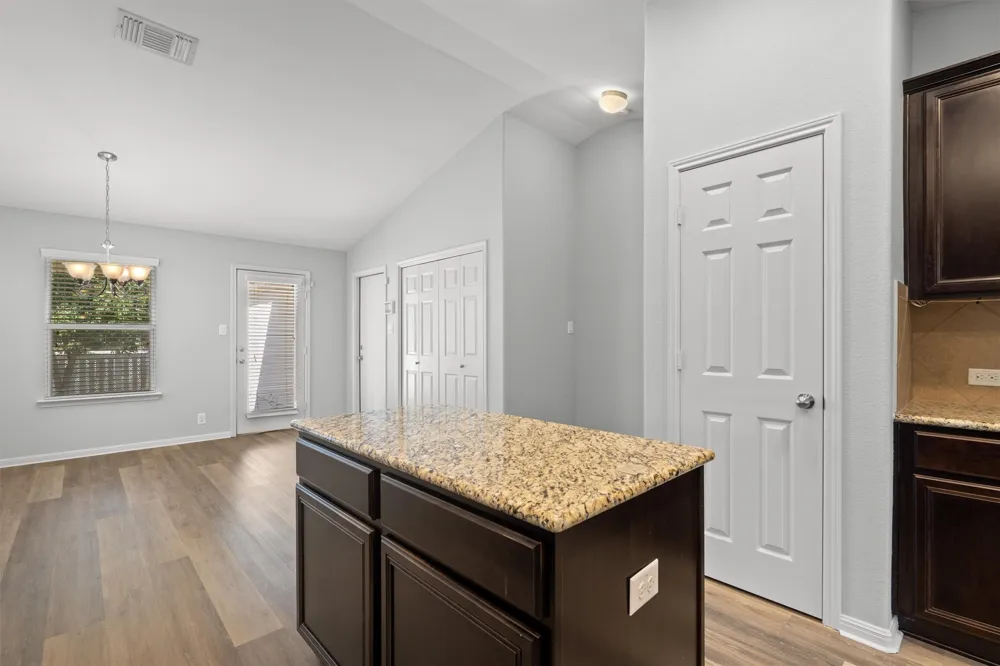 713 Noatak Trail Pflugerville, TX 78660