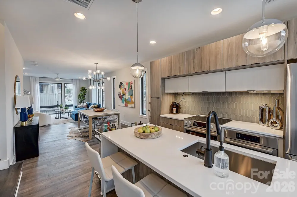 1206 Minter Place Charlotte, NC 28209