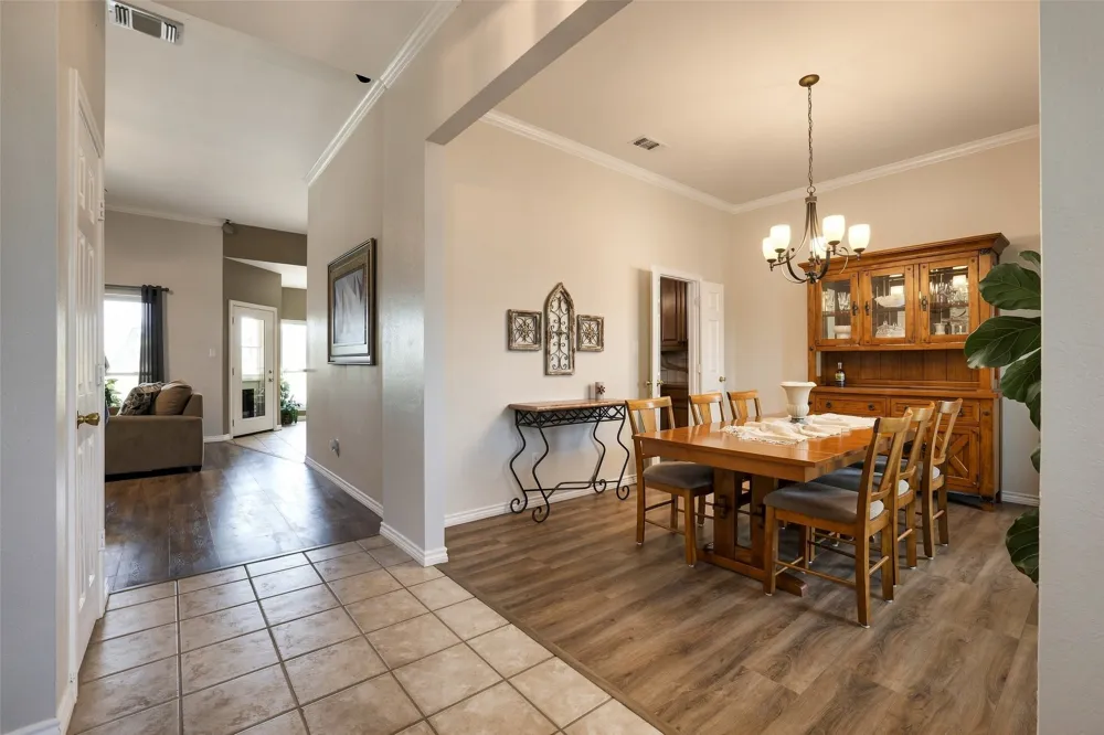 445 County Road 4444 Trenton, TX 75490