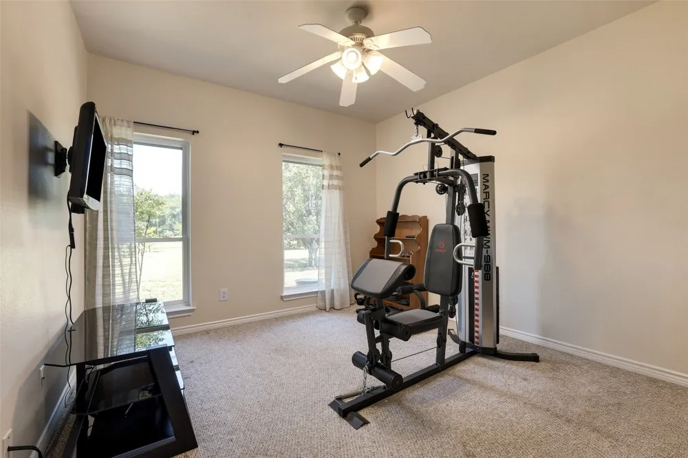 445 County Road 4444 Trenton, TX 75490