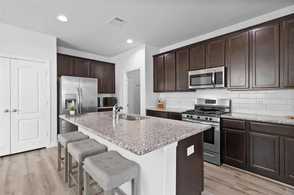 40326 Bay Warbler Way Magnolia, TX 77354