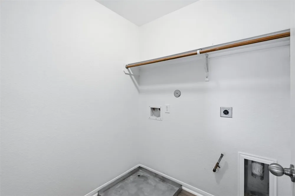 2714 Finwood Drive Rosenberg, TX 77471
