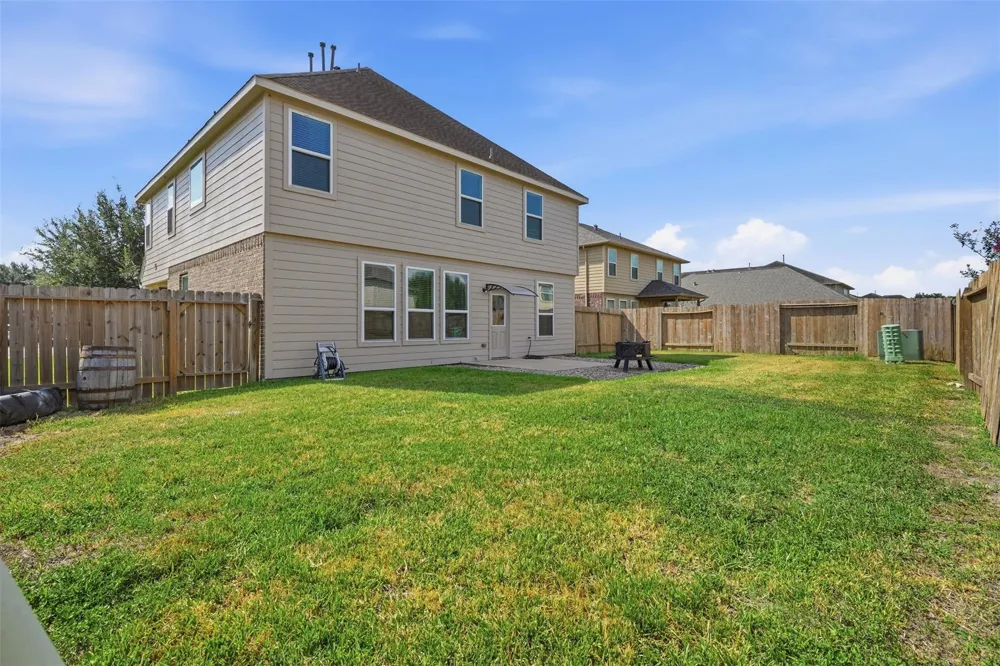 2714 Finwood Drive Rosenberg, TX 77471