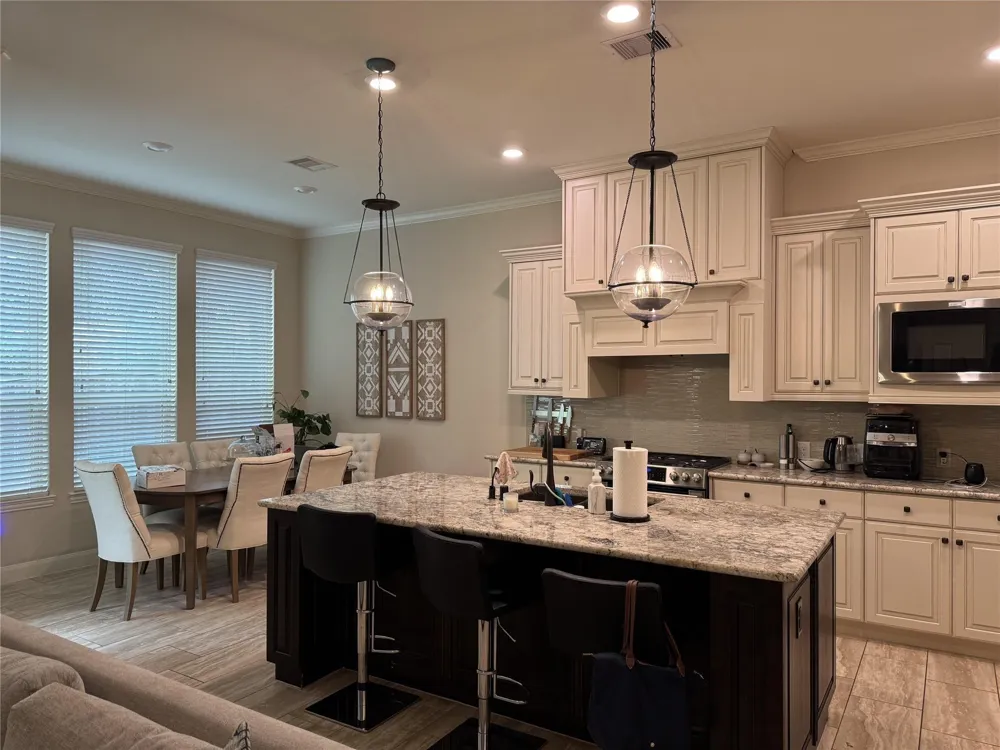 23 Dylan Branch Drive Tomball, TX 77375