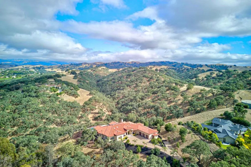 5 Winding Oaks Drive Pleasanton, CA 94566
