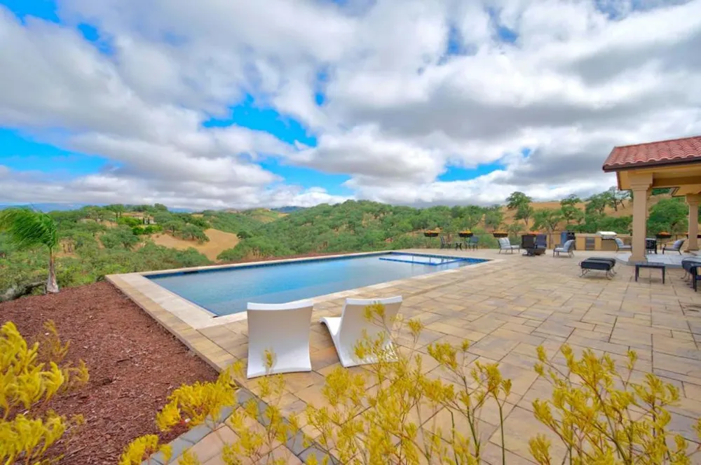 5 Winding Oaks Drive Pleasanton, CA 94566