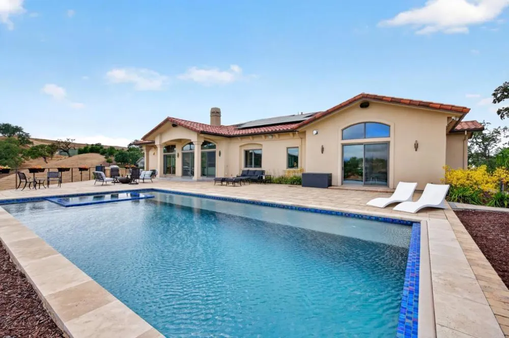 5 Winding Oaks Drive Pleasanton, CA 94566
