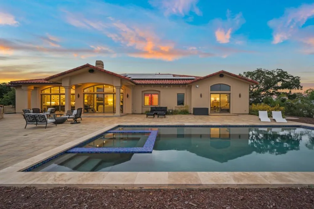 5 Winding Oaks Drive Pleasanton, CA 94566