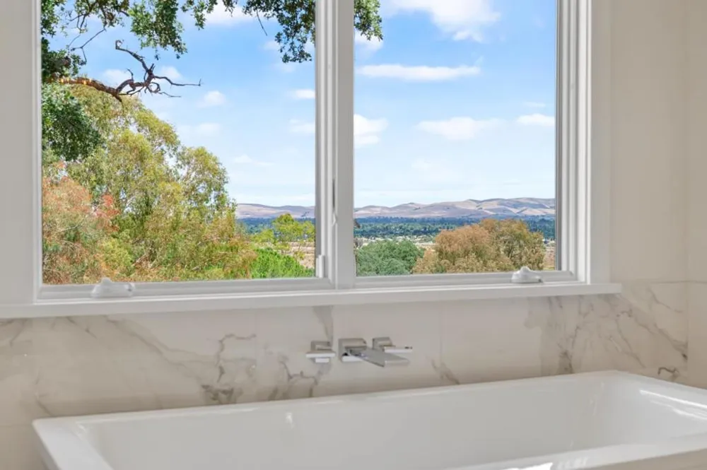 5 Winding Oaks Drive Pleasanton, CA 94566