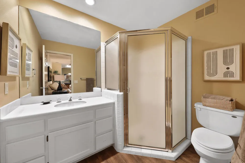 136 Deer Spring Way Palm Desert, CA 92211