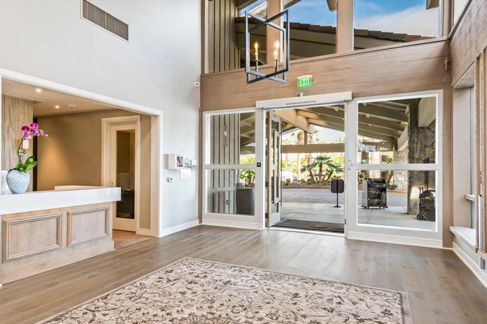 136 Deer Spring Way Palm Desert, CA 92211