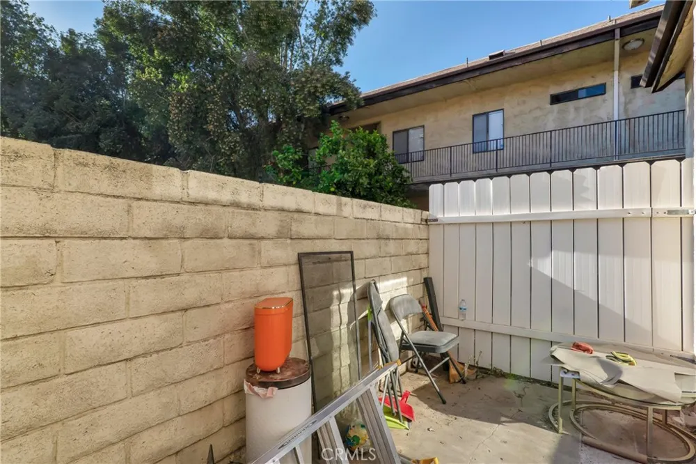 7632 Topanga Canyon #110 Canoga Park, CA 91304
